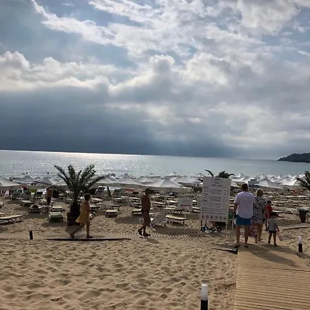 комфортабельные у моря Green Life Beach